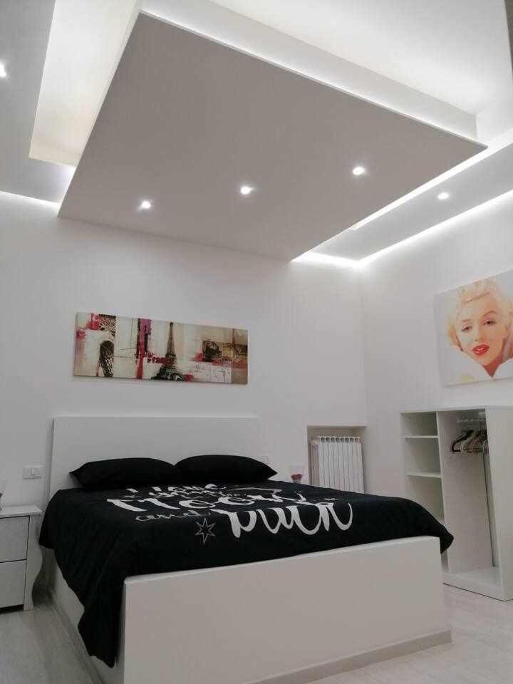 Maison Rinaldi Srl Bari Pokoj fotografie